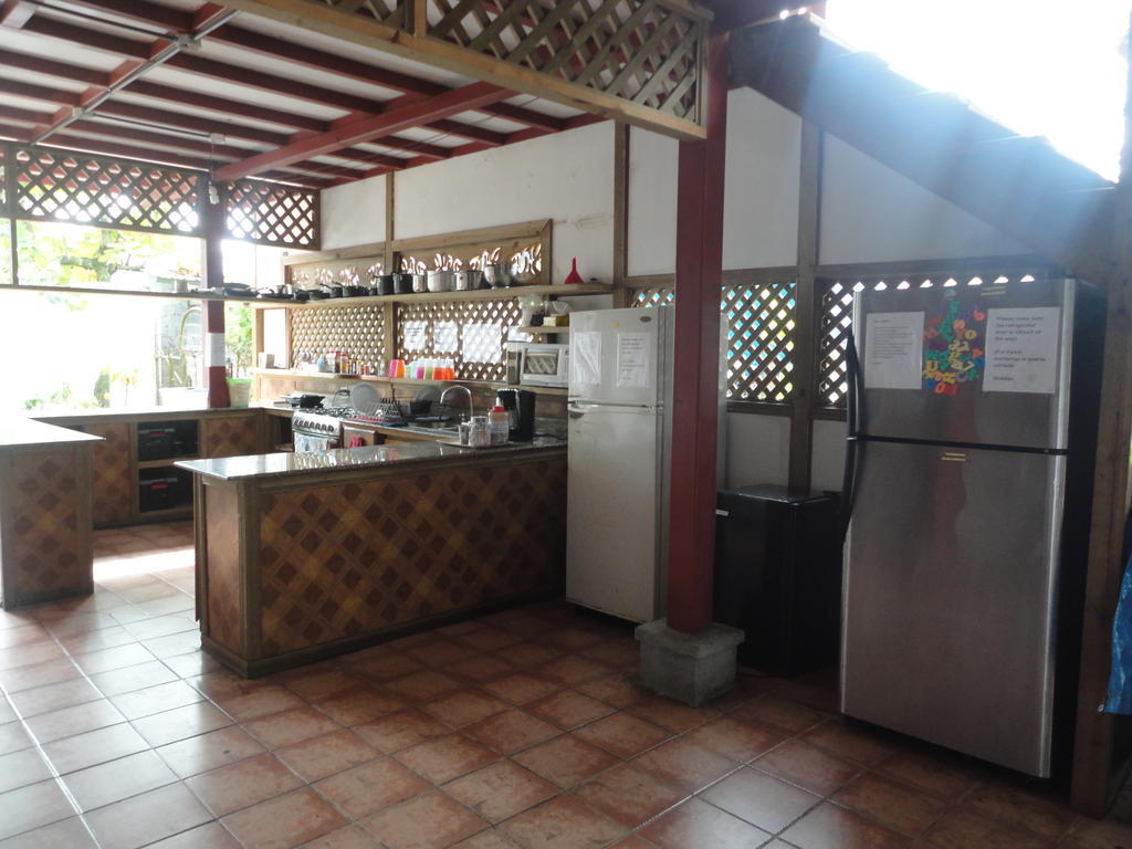 Spanish By The Sea - Bocas โบกัสทาวน์ ภายนอก รูปภาพ