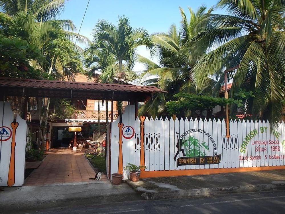 Spanish By The Sea - Bocas โบกัสทาวน์ ภายนอก รูปภาพ